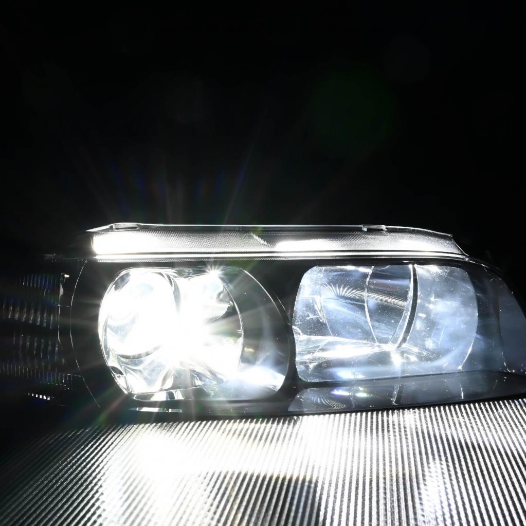 R33 GT-R後期 LED化用ヘッドライトユニット詳細情報|VELENO & Garage力 